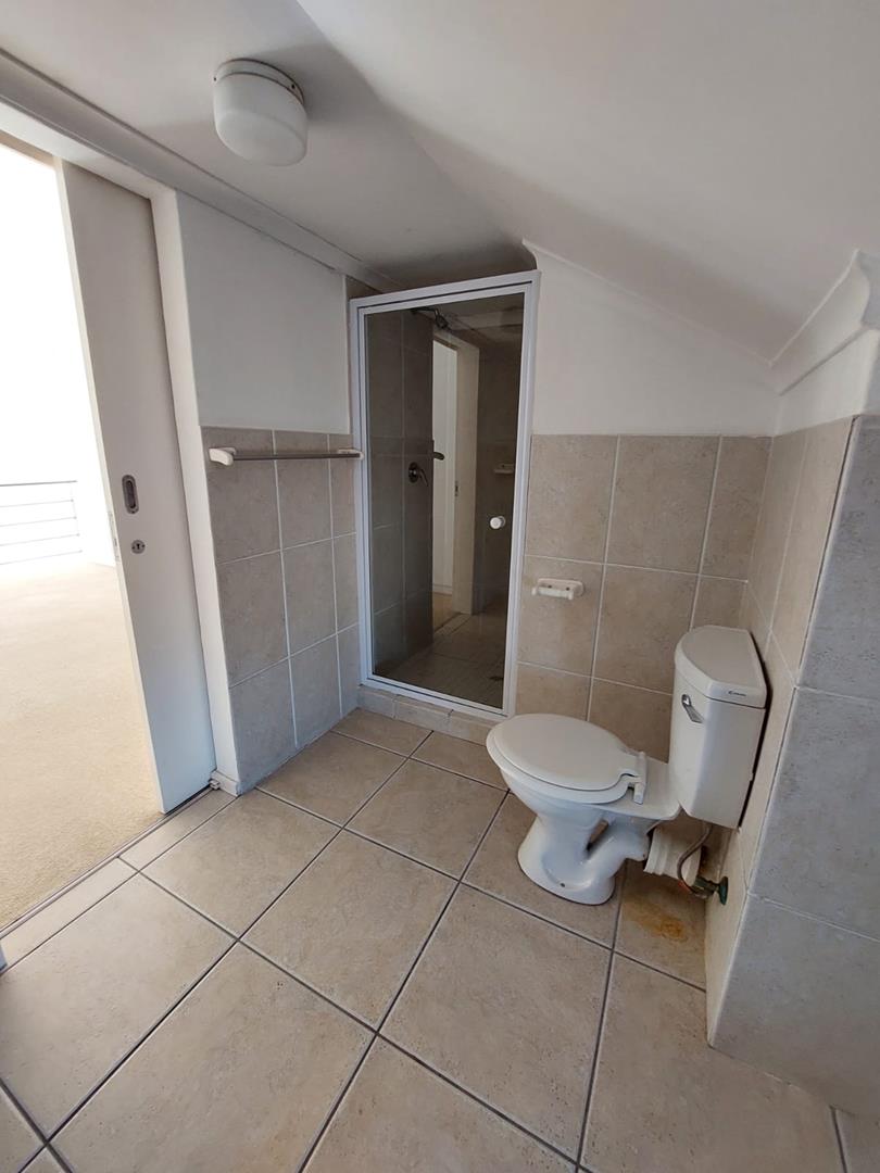 To Let 1 Bedroom Property for Rent in Royal Ascot Western Cape